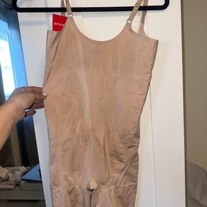Spanx shorts full body shapewear